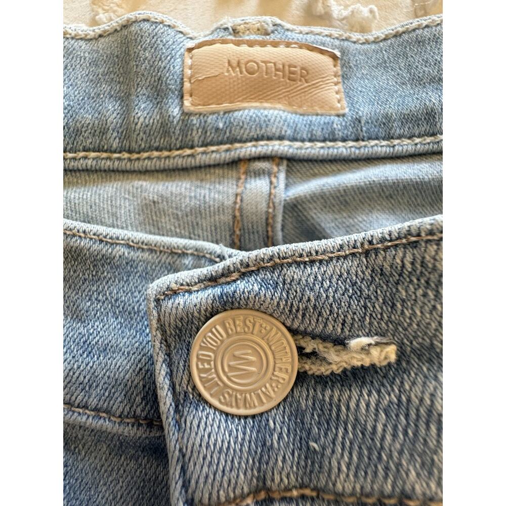 MOTHER The Weekender Fray Jeans Size 25 Swimming Pool Sunday Raw Hem Flare - Picture 7 of 13